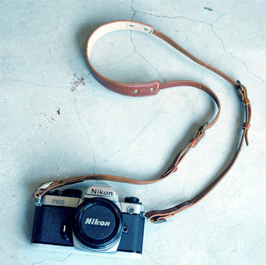 Roberu leather camera goods