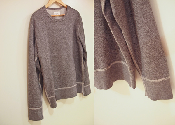 gap crewneck sweatshirt
