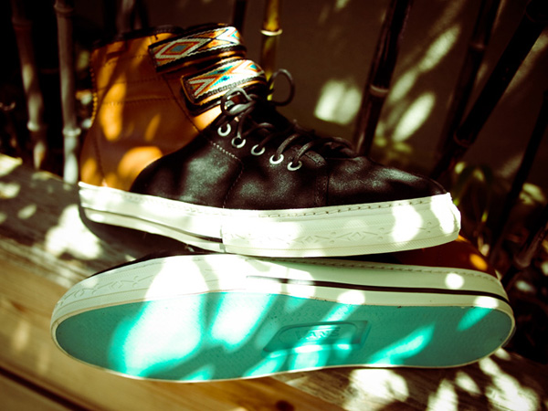 Taka Hayashi x Vans - Priz Hi Lace LX